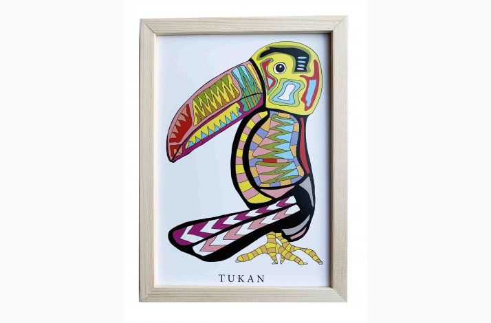 Tukan  16,5x22,5 cm indrammet i fyrtræ