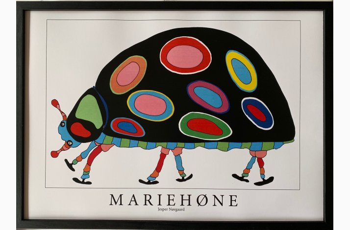 Mariehne  sort  31,5x43,5 cm