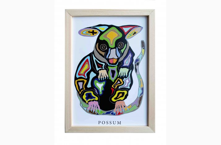 Possum  22,5x16,5 cm indrammet i fyrtr